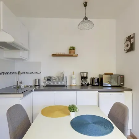 Chic Avec Parking Au Centre-ville Rouen